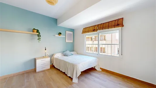 Rooms in Elche/Elx - photo 4