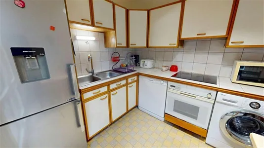 Apartments in Saint-Étienne - photo 5