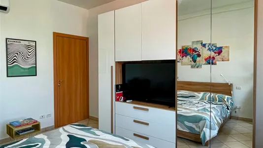 Rooms in Sesto San Giovanni - photo 5