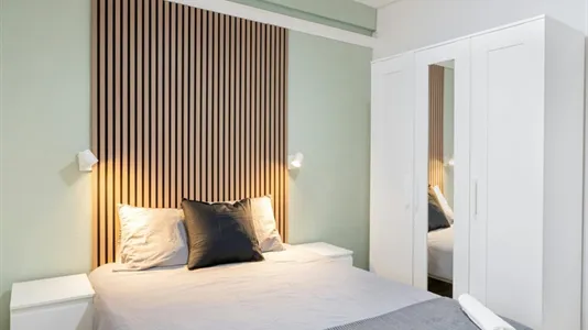 Rooms in Madrid Ciudad Lineal - photo 2