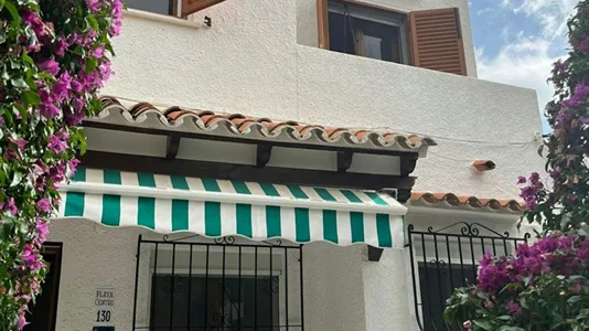 Houses in Dénia - photo 1