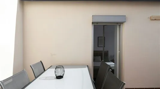 Apartments in Barcelona Eixample - photo 7