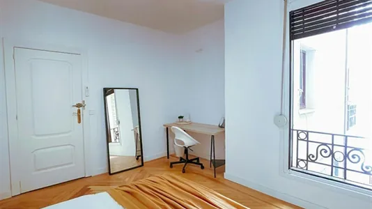 Rooms in Madrid Salamanca - photo 9