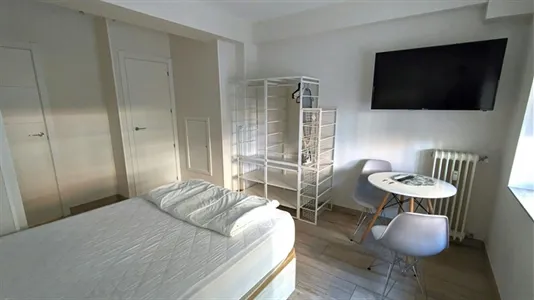 Houses in Madrid Chamartín - photo 5