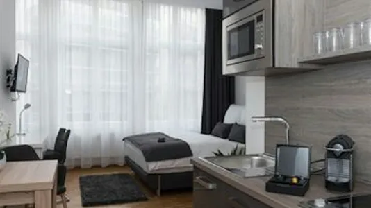 Apartments in Location is not specified - photo 8