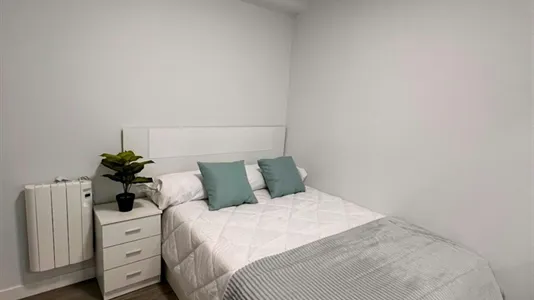 Rooms in Madrid Tetuán - photo 9