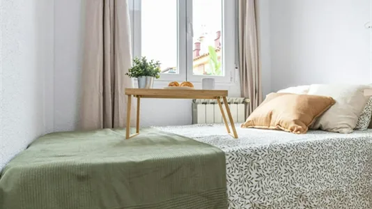 Rooms in Adaro - photo 6