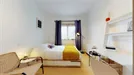 Room for rent, Le Raincy, Île-de-France, &lt;span class=&quot;blurred street&quot; onclick=&quot;ProcessAdRequest(10206751)&quot;&gt;&lt;span class=&quot;hint&quot;&gt;See streetname&lt;/span&gt;[xxxxxxxxxxxxx]&lt;/span&gt;