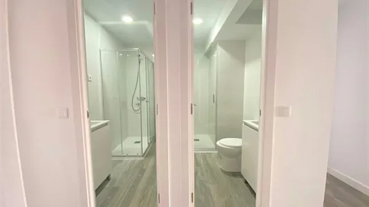 Rooms in Adaro - photo 9