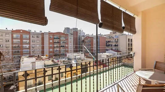 Apartments in Barcelona Eixample - photo 9