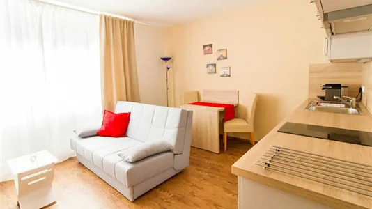 Apartments in Vienna Donaustadt - photo 2