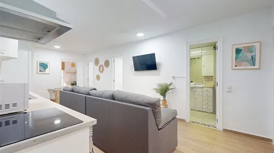 Apartments in Valencia Ciutat Vella - photo 5