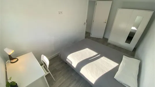 Rooms in Adaro - photo 6