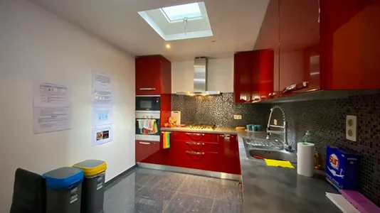 Rooms in Brussels Sint-Joost-ten-Node - photo 5