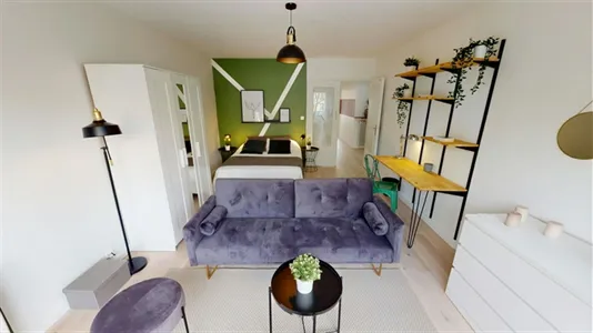 Rooms in Paris 20ème arrondissement - photo 3