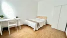 Room for rent, Santiponce, Andalucía, &lt;span class=&quot;blurred street&quot; onclick=&quot;ProcessAdRequest(10920638)&quot;&gt;&lt;span class=&quot;hint&quot;&gt;See streetname&lt;/span&gt;[xxxxxxxxxxxxx]&lt;/span&gt;