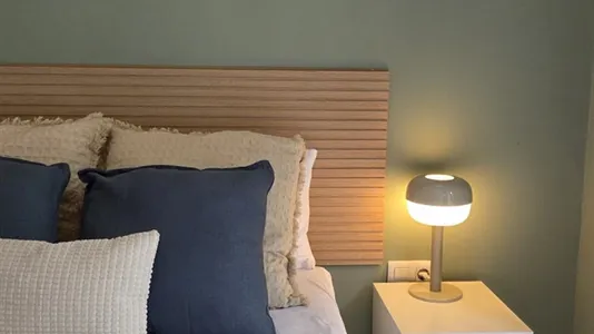 Rooms in Barcelona Eixample - photo 7