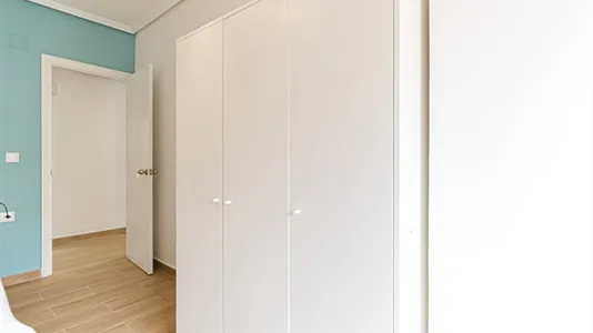 Rooms in Elche/Elx - photo 4