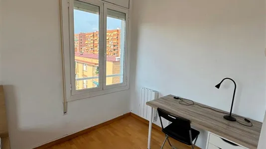 Rooms in Sabadell - photo 3