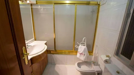 Rooms in Madrid Retiro - photo 10