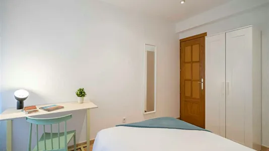 Rooms in Madrid Tetuán - photo 9