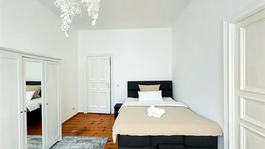 Rooms in Berlin Friedrichshain-Kreuzberg - photo 4