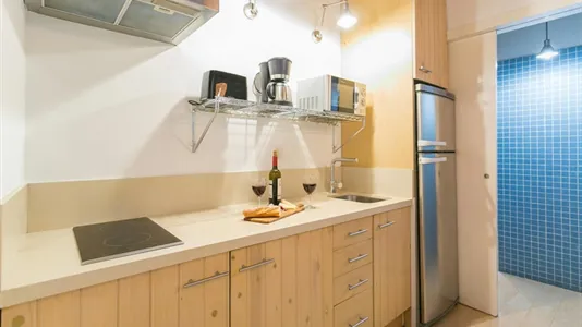 Apartments in Barcelona Ciutat Vella - photo 10