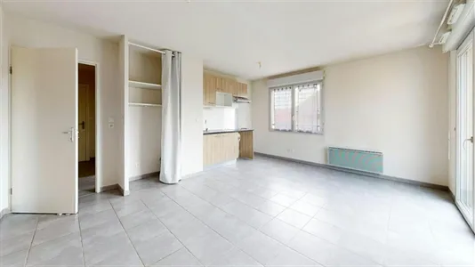 Apartments in Toulouse - photo 9