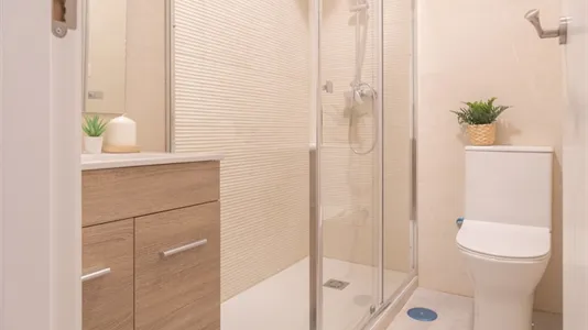 Rooms in Madrid Retiro - photo 9