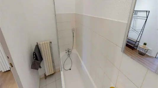 Rooms in Lyon - photo 6