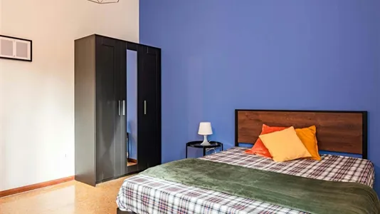 Rooms in Milano Zona 8 - Fiera, Gallaratese, Quarto Oggiaro - photo 2