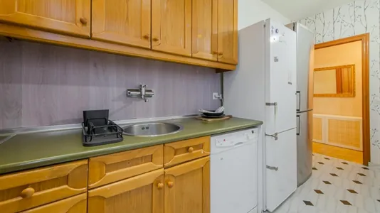 Rooms in Madrid Tetuán - photo 9