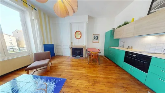 Apartments in Lyon - photo 2