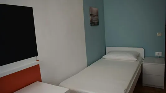 Rooms in Brescia - photo 3