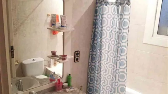 Rooms in L'Hospitalet de Llobregat - photo 8