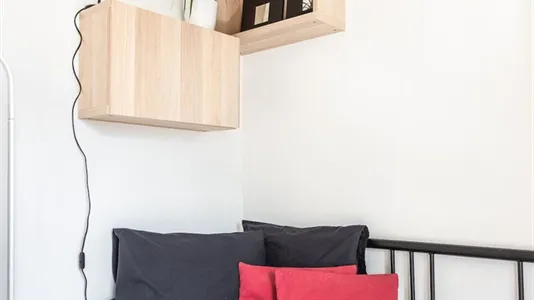 Apartments in Paris 7ème arrondissement - photo 8