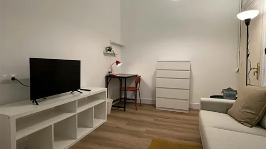 Rooms in Bilbao - photo 9