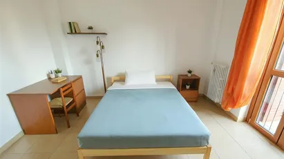 Apartment for rent in Milano Zona 8 - Fiera, Gallaratese, Quarto Oggiaro, Milan