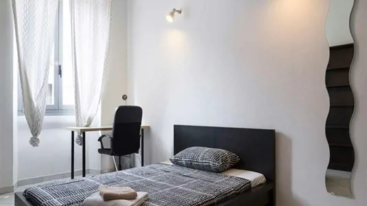 Rooms in Milano Zona 5 - Vigentino, Chiaravalle, Gratosoglio - photo 2