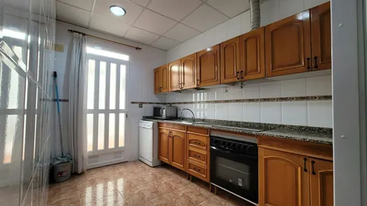 Rooms in Murcia - photo 9