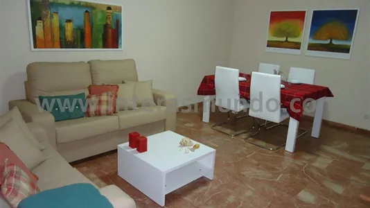 Rooms in Córdoba - photo 6