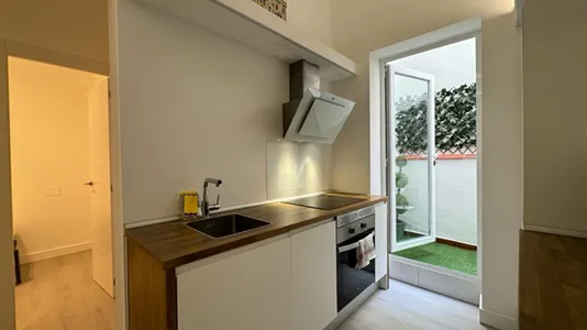 Rooms in Madrid Centro - photo 7