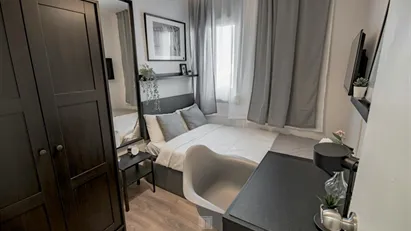 Room for rent in Barcelona Sant Martí, Barcelona