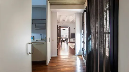 Apartments in Barcelona Ciutat Vella - photo 5