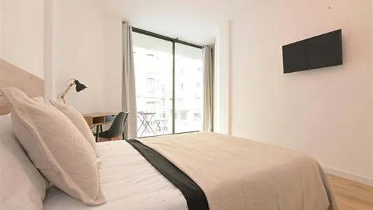 Rooms in Barcelona Sarrià-St. Gervasi - photo 4