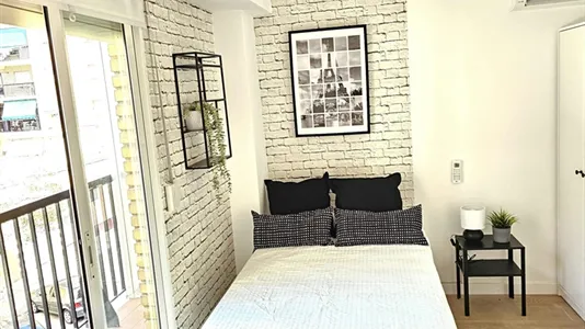 Rooms in Valencia Algirós - photo 9