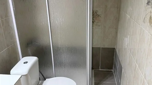 Rooms in Barcelona Sant Martí - photo 5