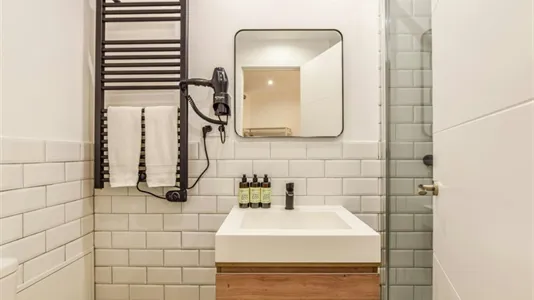 Apartments in Madrid Centro - photo 3