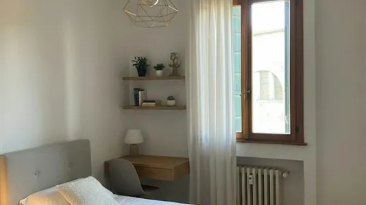 Rooms in Padua - photo 1