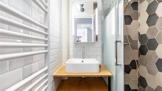 Apartments in Paris 17ème arrondissement - photo 8